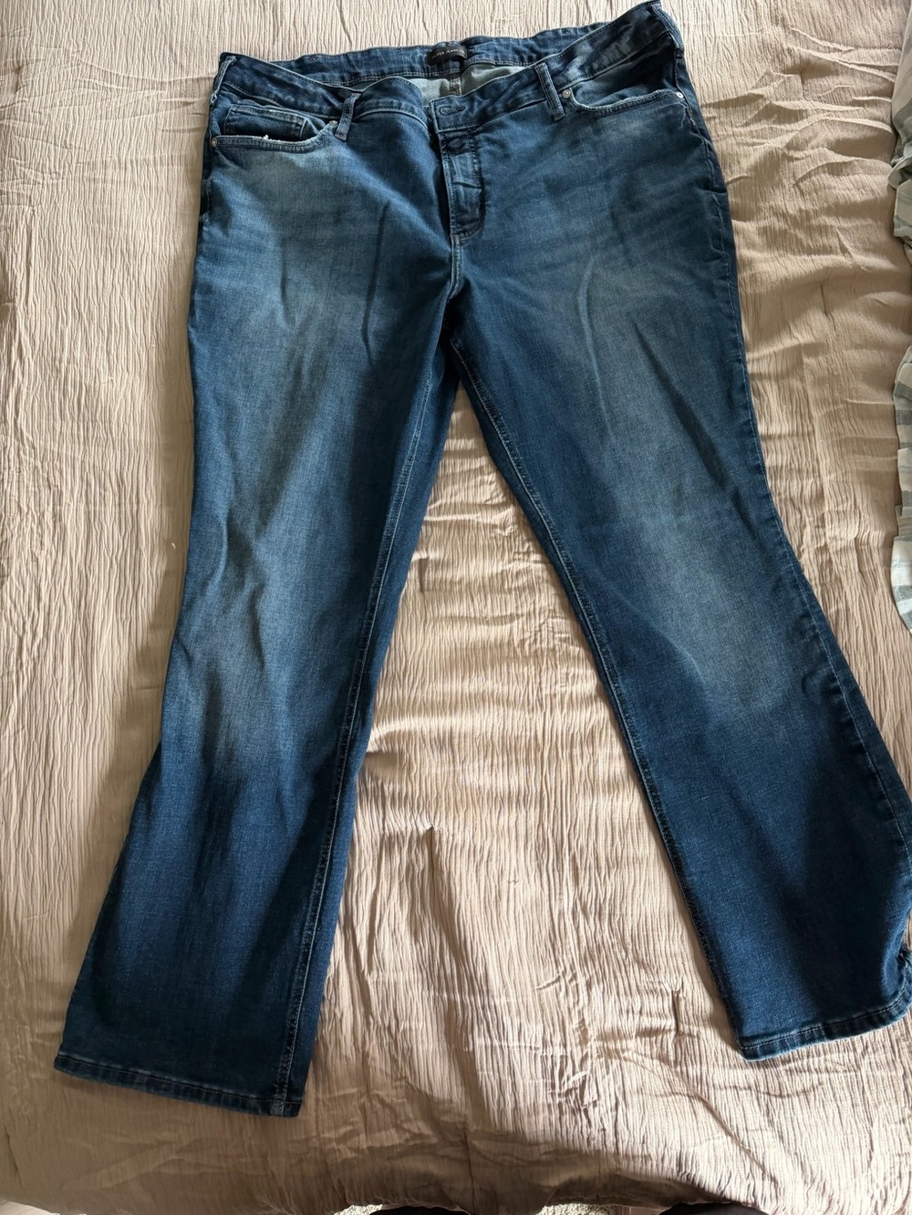 Silver Jeans Women's Dark Blue Bootcut Jeans